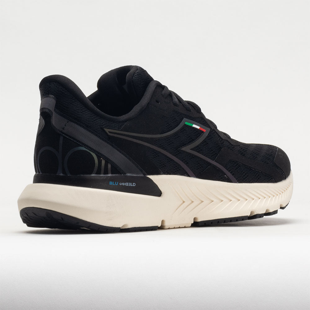 Diadora Mythos Blushield Volo 3 Men's Black/White