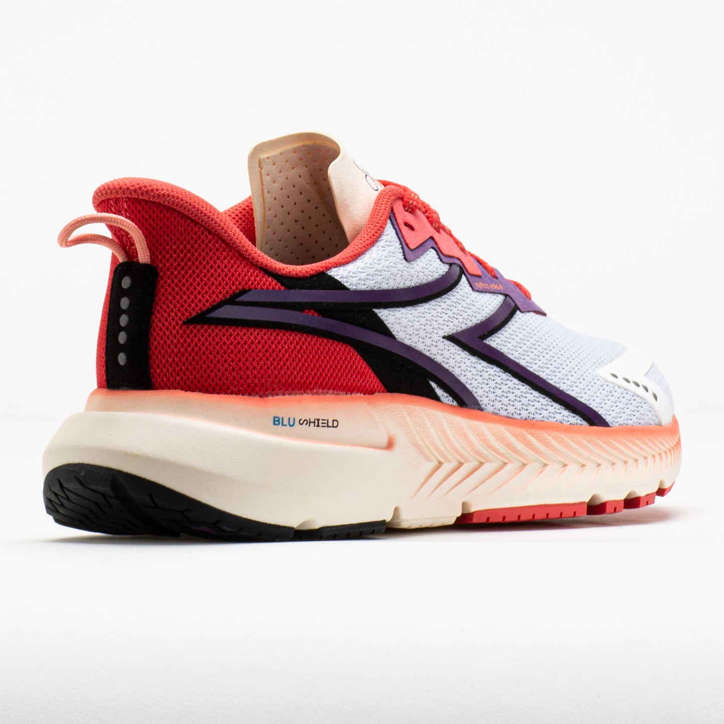 Diadora Mythos Blushield Volo 4 Women's White/Cayenne/Sunset Purple